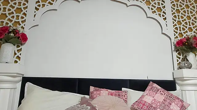 AleshaArabian live sex cam