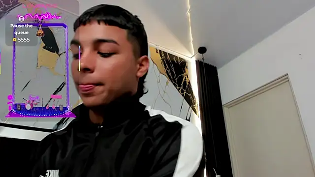 Seductivo_jr live sex cam