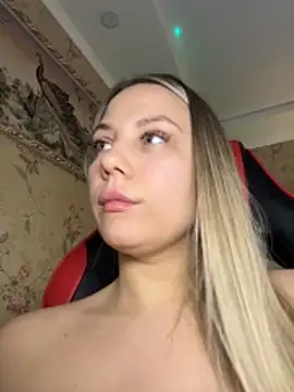 SexyFray_85D live sex cam