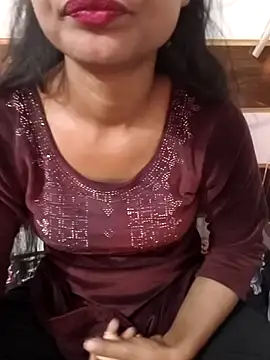 A-L-I-M-A's cam snapshot