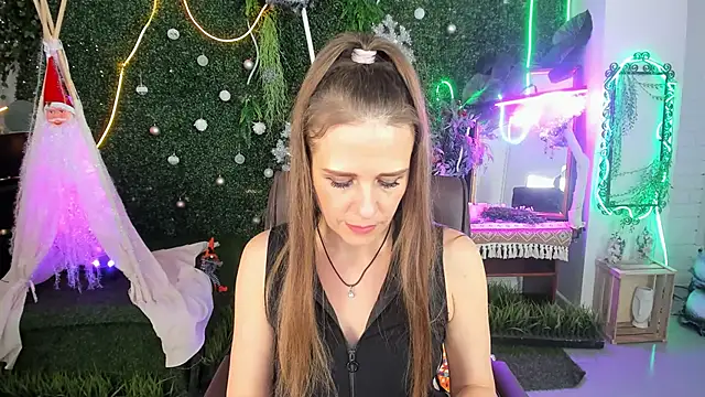 EmiliaBedy live sex cam