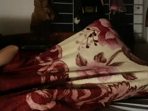 nhi_miranda's cam snapshot