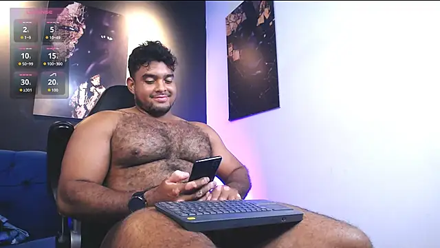 Big_furry_bear13 live sex cam