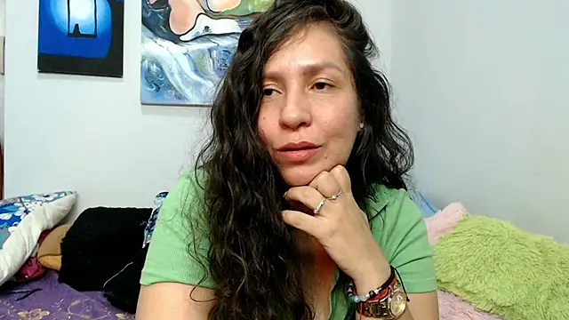 naihroby's cam snapshot