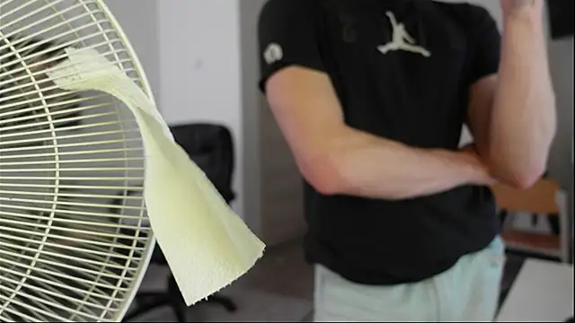 Brad_Holloway live sex cam