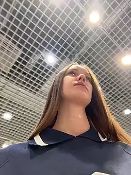 ElliRose live sex cam