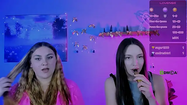 dina_bloom_'s cam snapshot