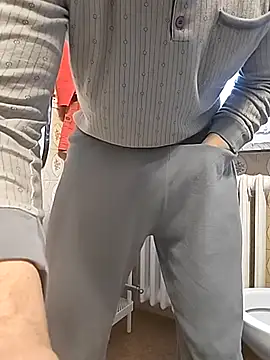 Spermahot69's cam snapshot