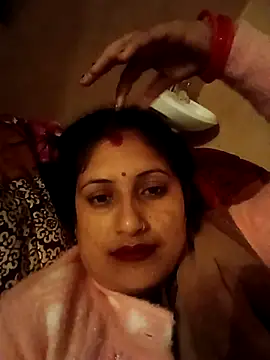 Rayal_bhabi's cam snapshot