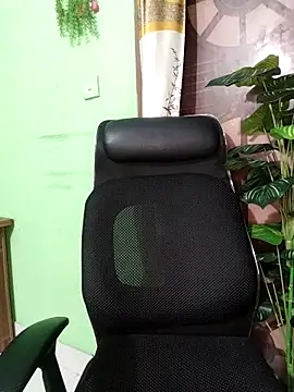 Idhika-Paul's cam snapshot