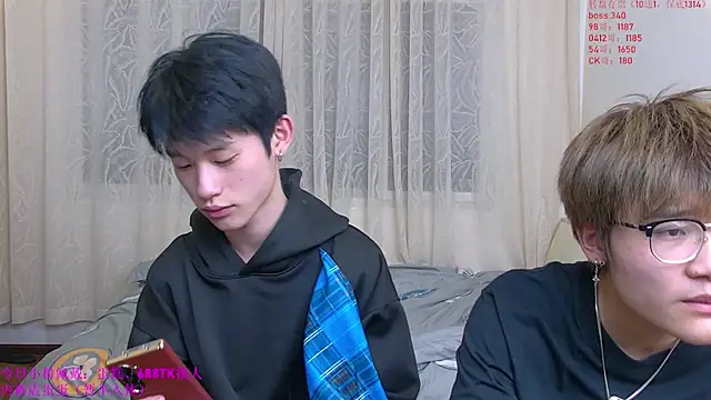 KK-cuteboy's cam snapshot