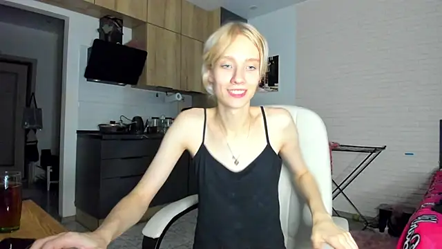 _Alice_Kitty live sex cam