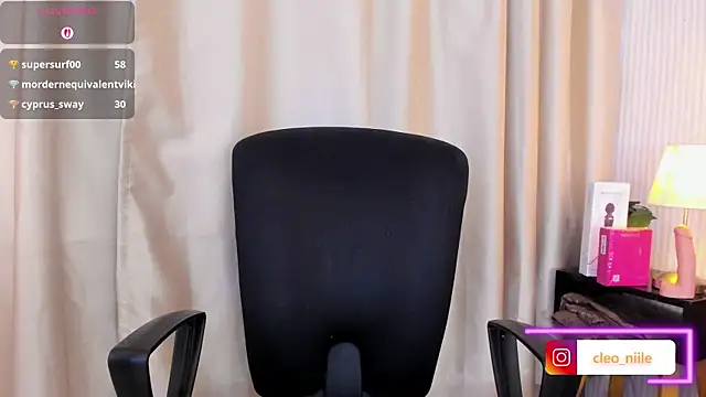cleeo_nile live sex cam