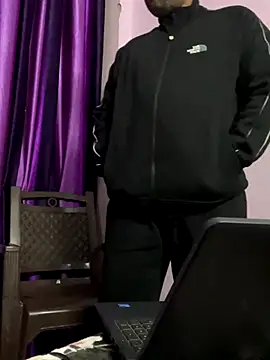 Dick_6inches_Delhi's cam snapshot