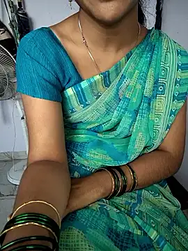 Cute-Telugu-Teacher live sex cam
