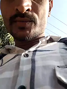 honeypani live sex cam