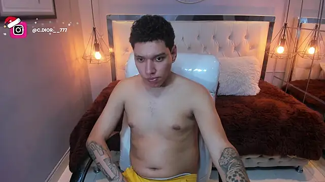 drake_miller7 live sex cam