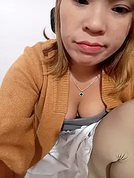 Melylyna's cam snapshot