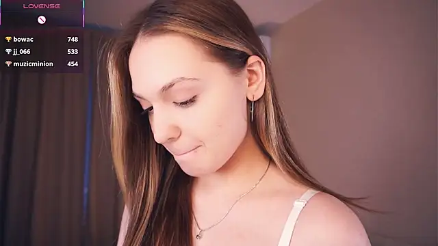 NguyetHankey's cam snapshot