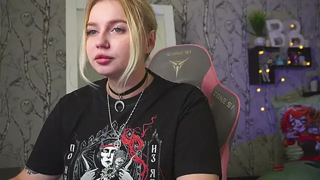 Moon_Valkyrie's cam snapshot