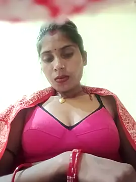 Veshali_Love143's cam snapshot