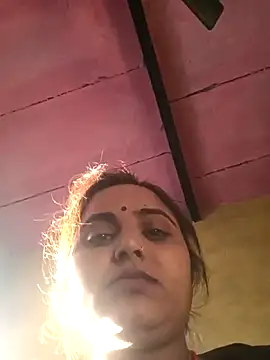 Pooja_hote's cam snapshot