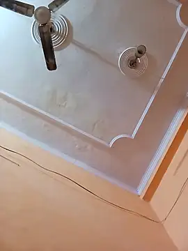 ridhima_khan's cam snapshot