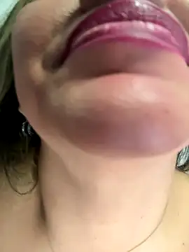 violetpolo's cam snapshot