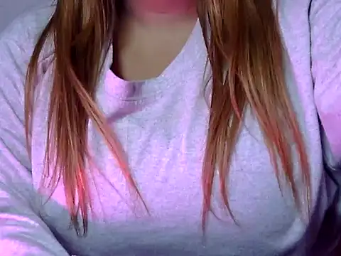 Glowing_Riya's cam snapshot