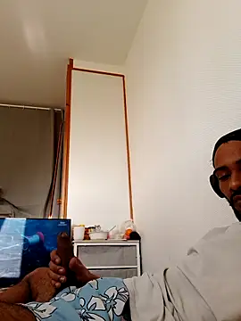 Mikaaa97 live sex cam