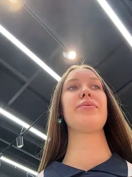 ElliRose live sex cam