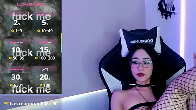 vampy_dolll's cam snapshot