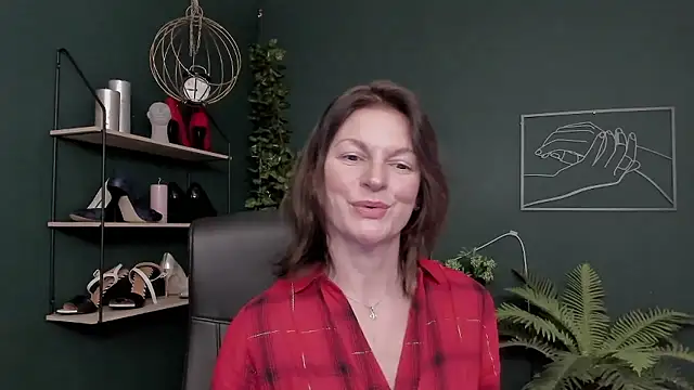 VivianWILD's cam snapshot