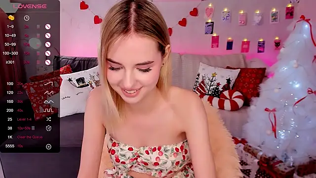 LillianShine's cam snapshot