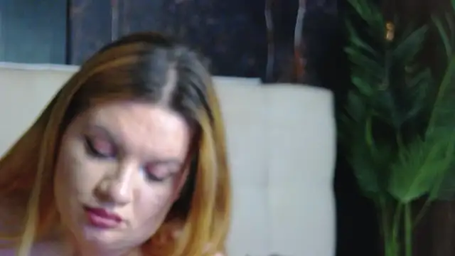 MelanieBrownn's cam snapshot