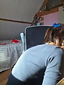 Lina_lou4's cam snapshot