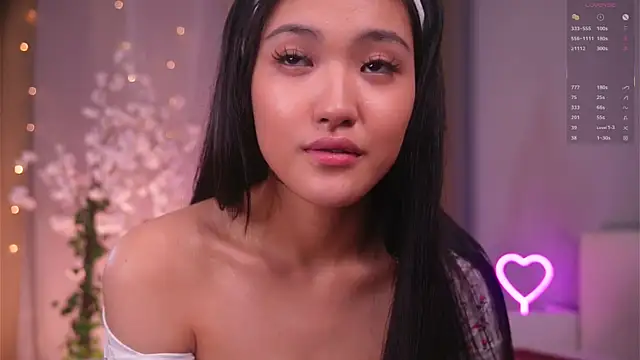 FancyEsten live sex cam