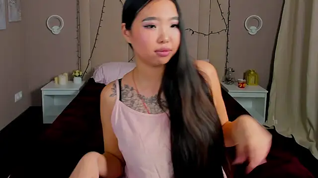 Vina_Moon's cam snapshot