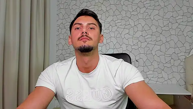 ClintMasters live sex cam