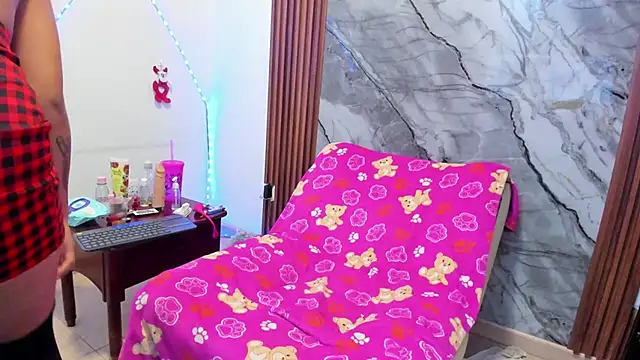 Nikita20_'s cam snapshot