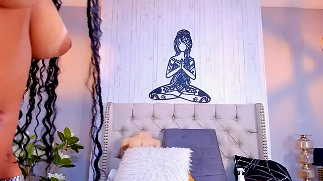 Stefany_sanchez18's cam snapshot