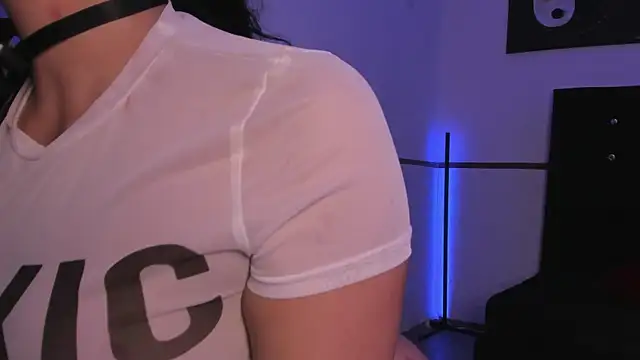 InfernalKiss's cam snapshot