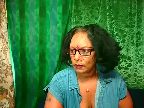 indianace69's cam snapshot