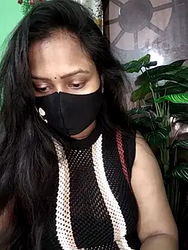 Idhika-Paul's cam snapshot