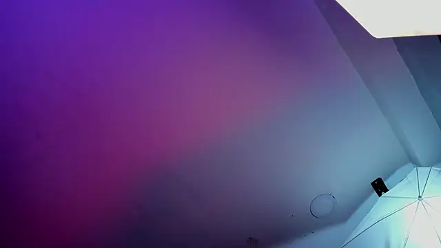 ailynBlaze live sex cam