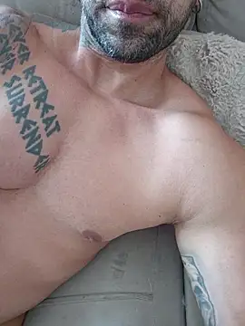 badbrown live sex cam