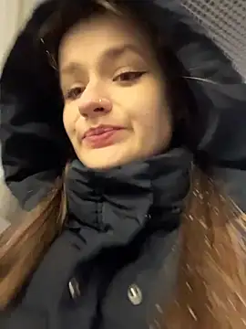 KittyQueeny live sex cam