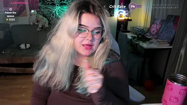 _CandyM1lky_'s cam snapshot