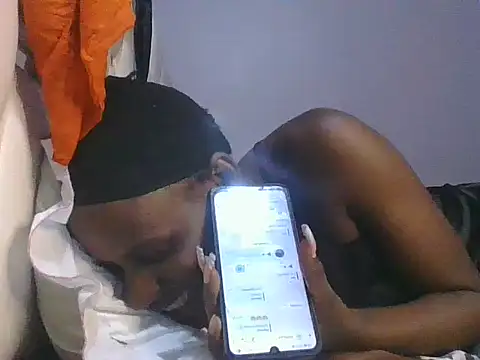 Nasty-Linda's cam snapshot