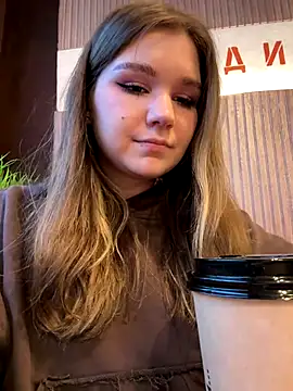 PumaShyXD live sex cam